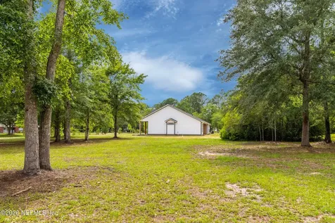 8021 Yellow Pine Circle Glen St. Mary FL 32040