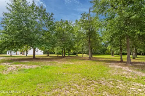 8021 Yellow Pine Circle Glen St. Mary FL 32040