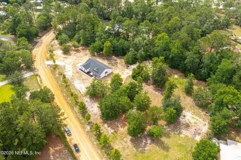 8021 Yellow Pine Circle Glen St. Mary FL 32040