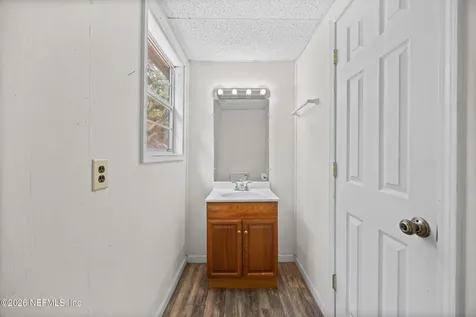 1913 State Road 13 N St. Johns FL 32259