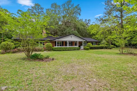 1913 State Road 13 N St. Johns FL 32259