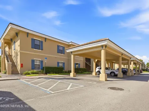 400 La Travesia Flora St. Augustine FL 32095
