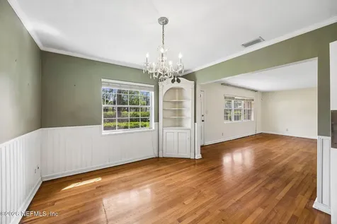 4238 Timuquana Road Jacksonville FL 32210