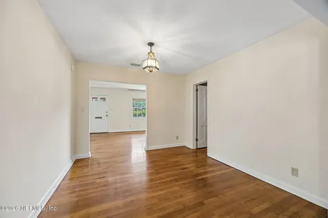 4238 Timuquana Road Jacksonville FL 32210