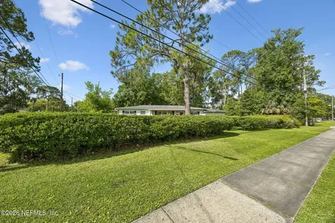 4238 Timuquana Road Jacksonville FL 32210