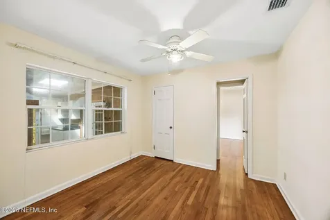 4238 Timuquana Road Jacksonville FL 32210