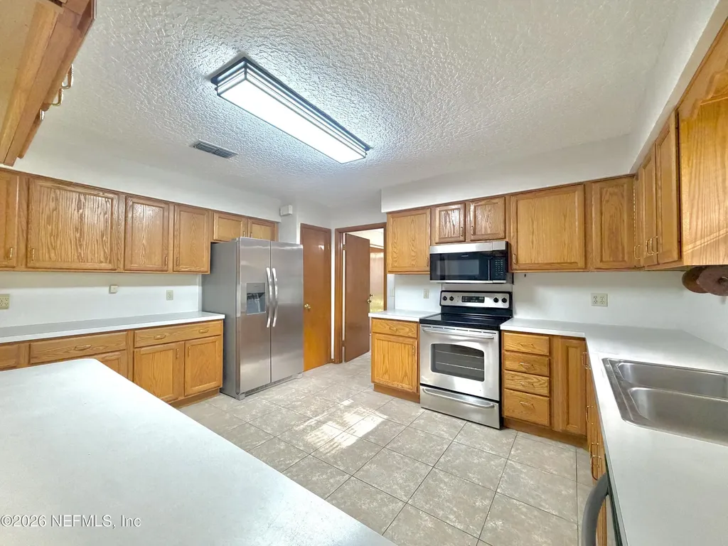3990 Clearwater Lane Jacksonville FL 32223
