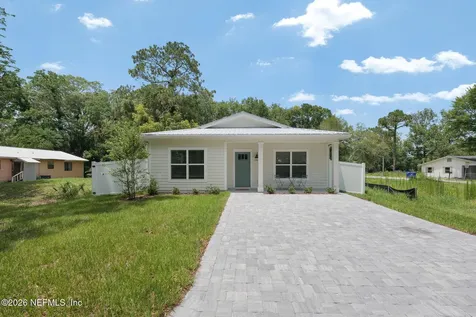 688 Madeore Street St. Augustine FL 32084