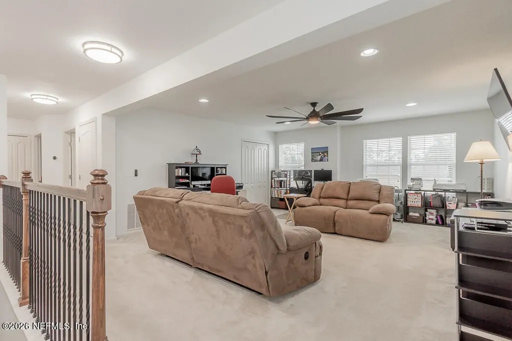 16284 Hunters Hollow Trail Jacksonville FL 32218