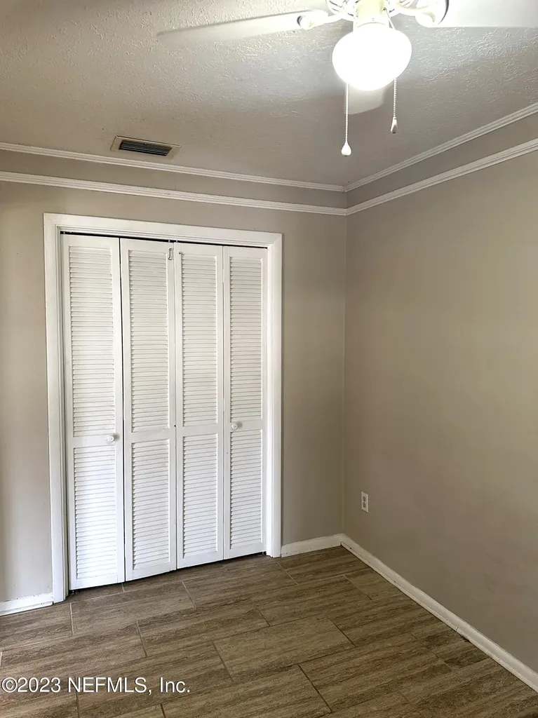 4614 Birkenhead Road Jacksonville FL 32210