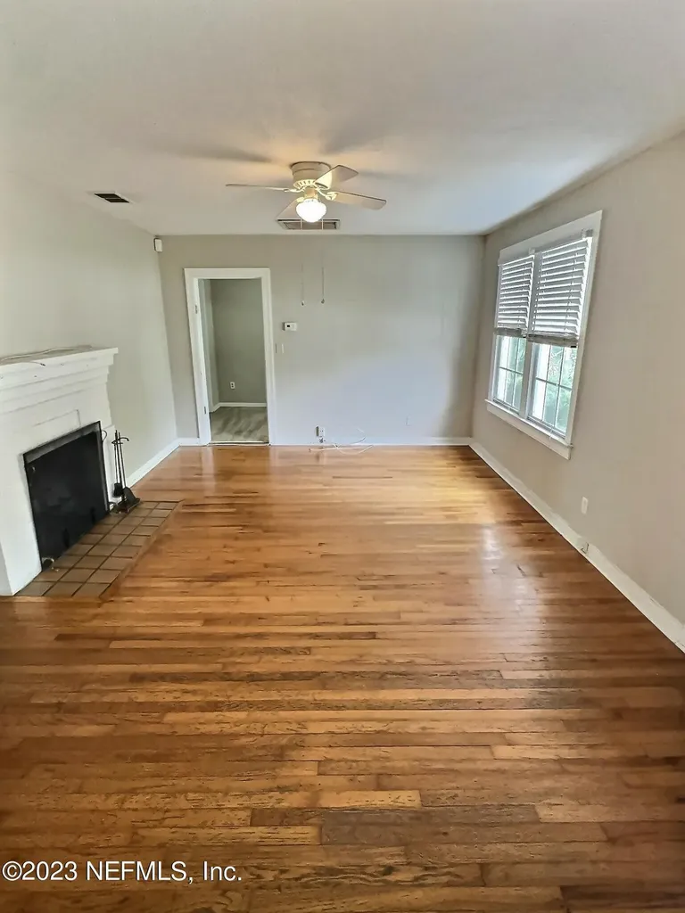 4614 Birkenhead Road Jacksonville FL 32210