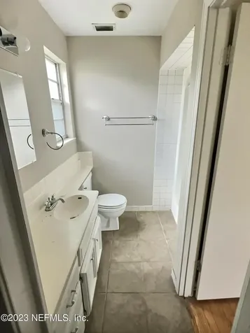4614 Birkenhead Road Jacksonville FL 32210