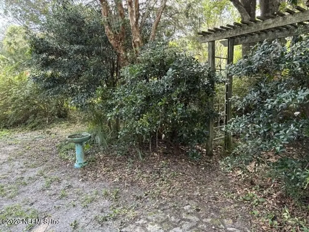 140 Price Road Hawthorne FL 32640