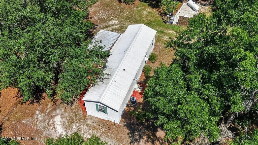 101 Diamond Lake Drive Crescent City FL 32112