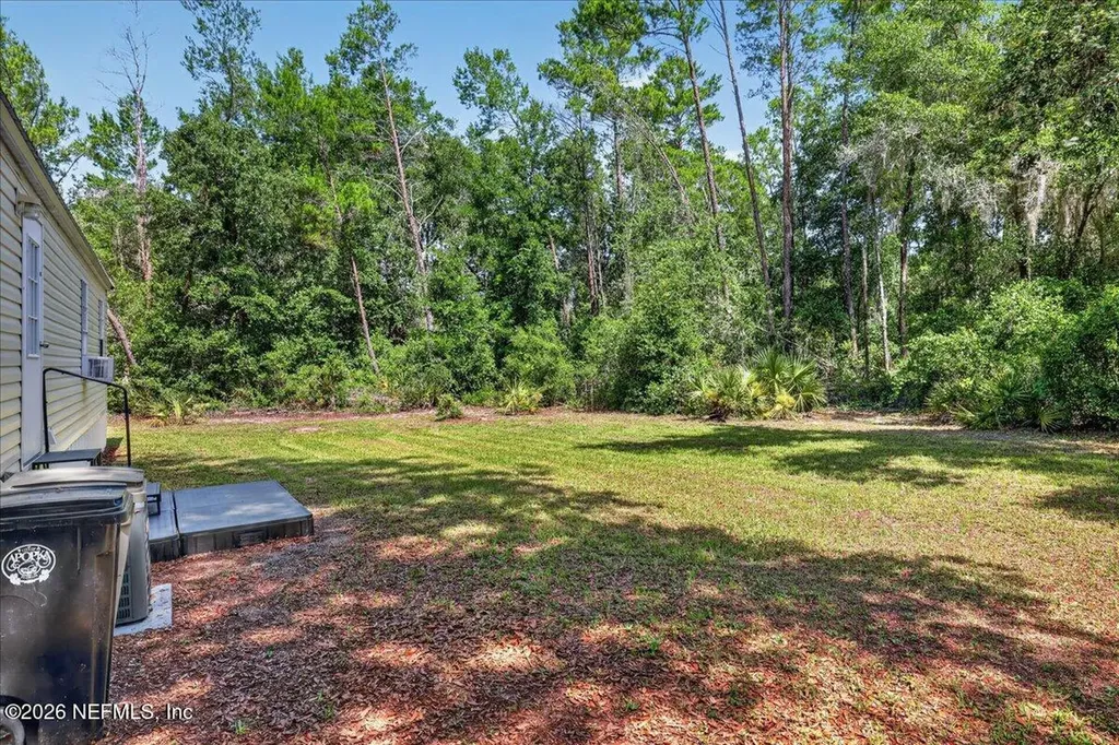 101 Diamond Lake Drive Crescent City FL 32112