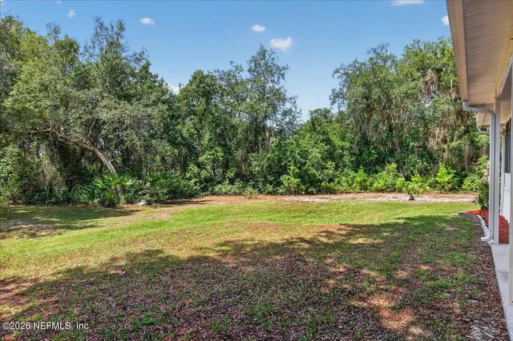 101 Diamond Lake Drive Crescent City FL 32112