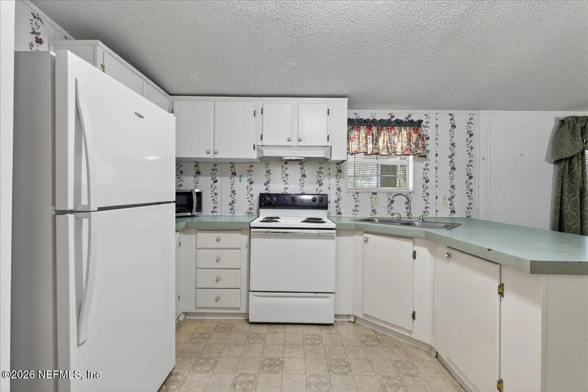 101 Diamond Lake Drive Crescent City FL 32112