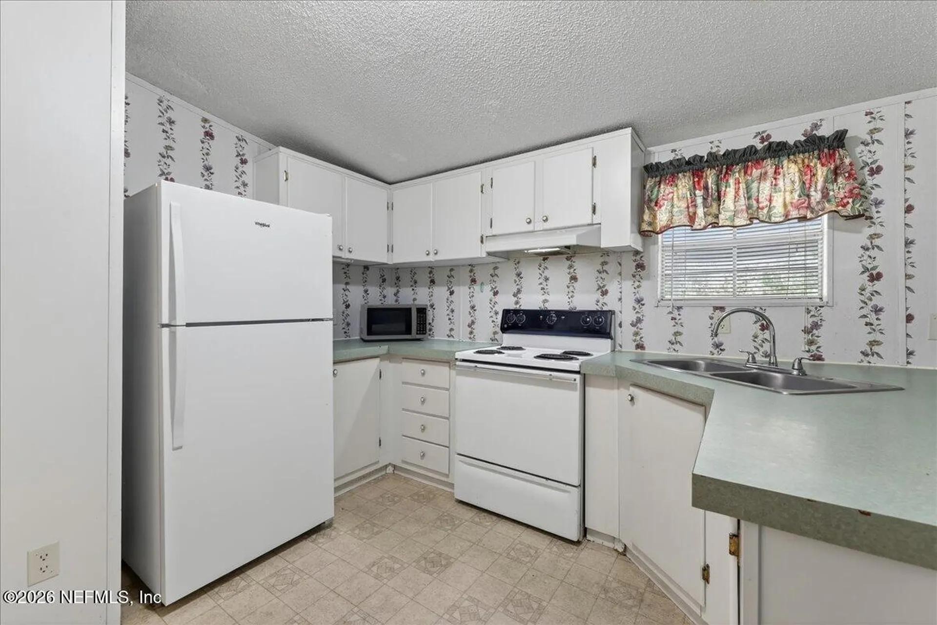 101 Diamond Lake Drive Crescent City FL 32112