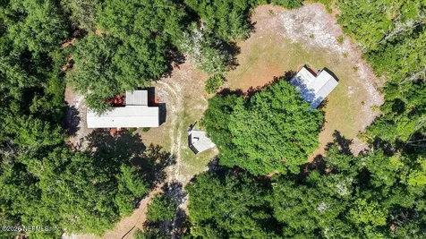 101 Diamond Lake Drive Crescent City FL 32112