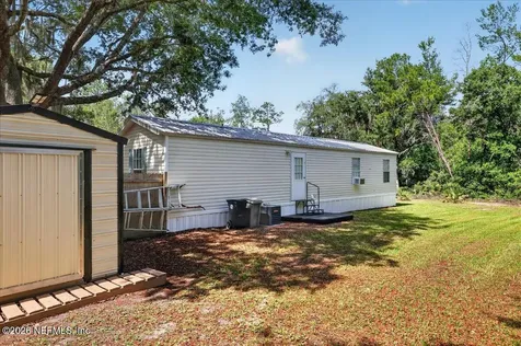 101 Diamond Lake Drive Crescent City FL 32112
