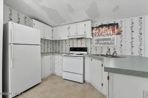 101 Diamond Lake Drive Crescent City FL 32112