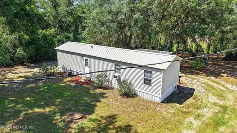 101 Diamond Lake Drive Crescent City FL 32112