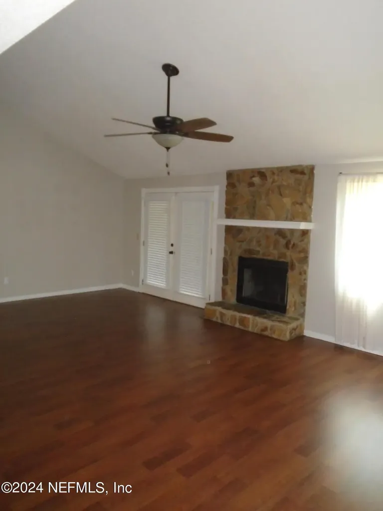 6137 Island Forest Drive Fleming Island FL 32003