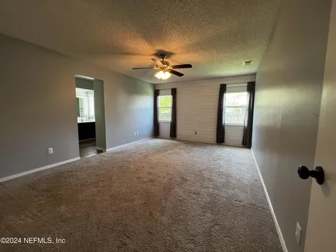 6137 Island Forest Drive Fleming Island FL 32003
