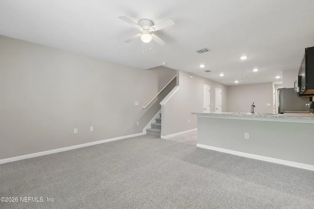 5988 Creekside Crossing Drive Jacksonville FL 32210