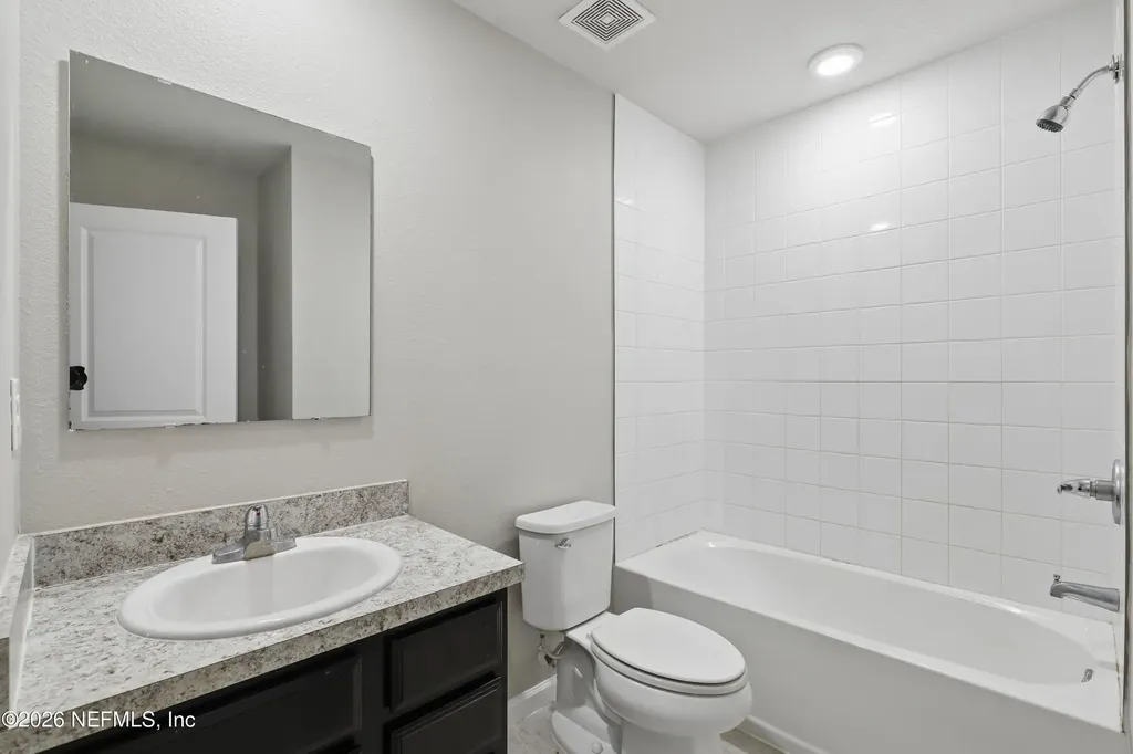 5988 Creekside Crossing Drive Jacksonville FL 32210