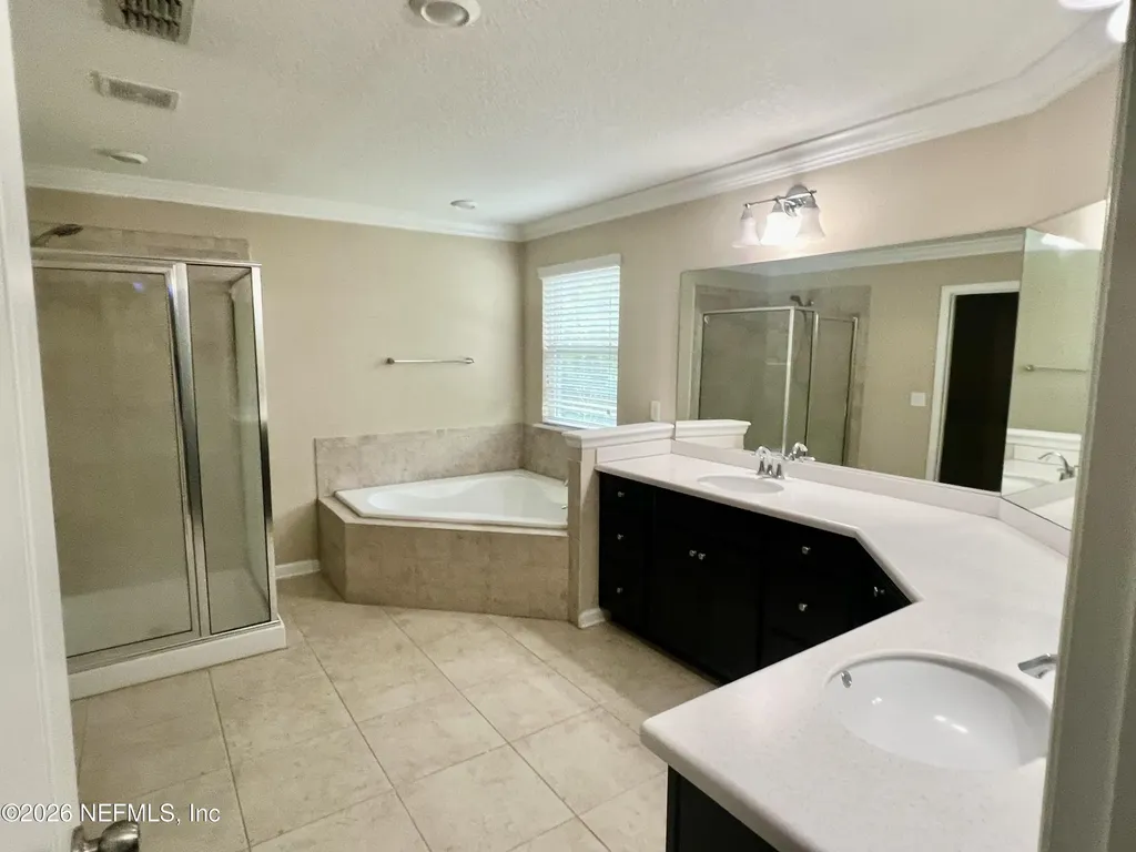 16057 Bainebridge Drive Jacksonville FL 32218