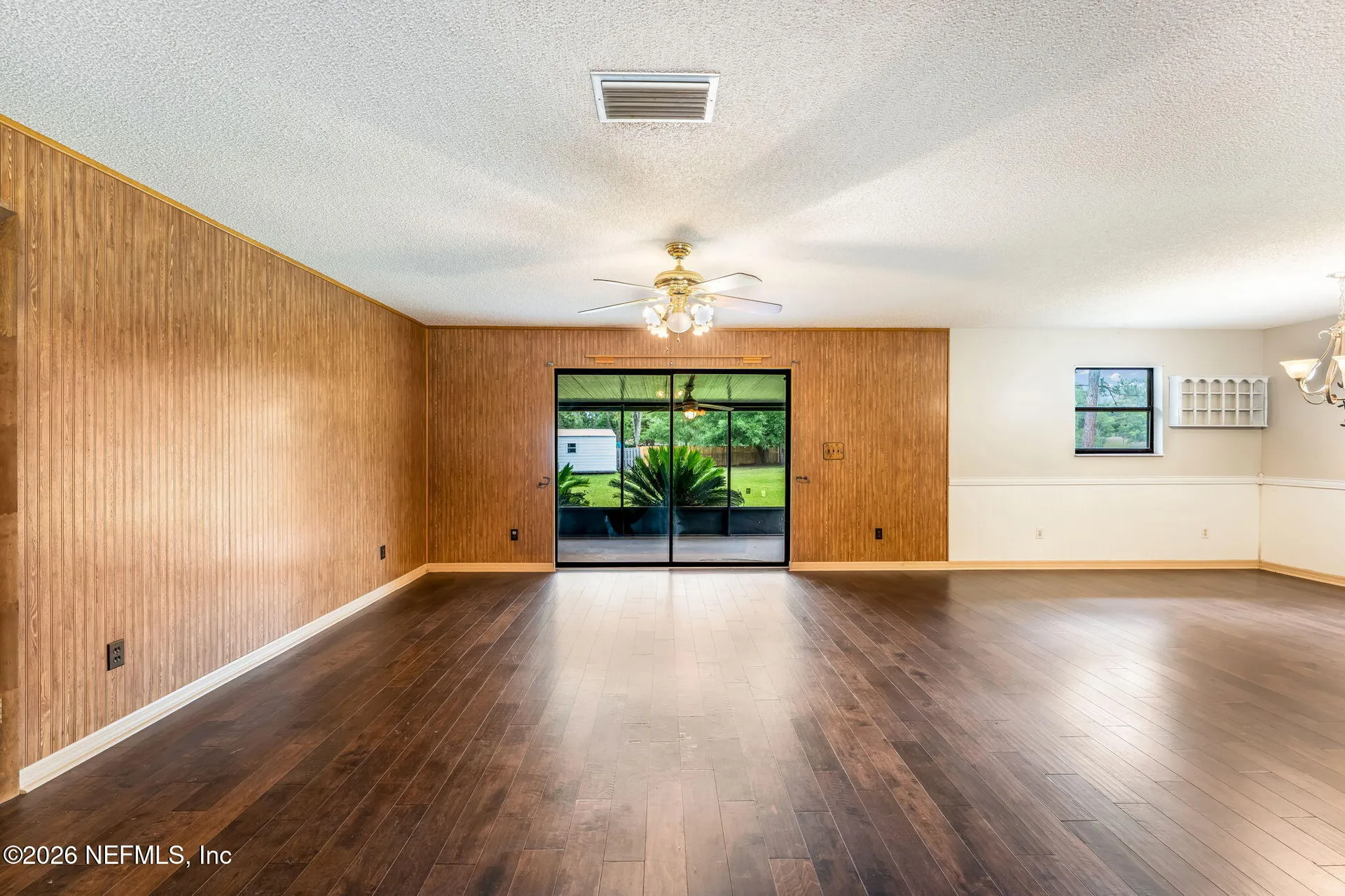 211 Dow Court Green Cove Springs FL 32043
