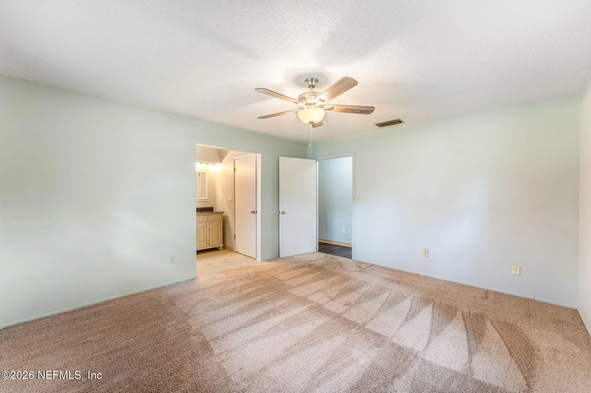 211 Dow Court Green Cove Springs FL 32043