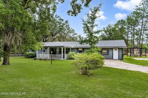 211 Dow Court Green Cove Springs FL 32043