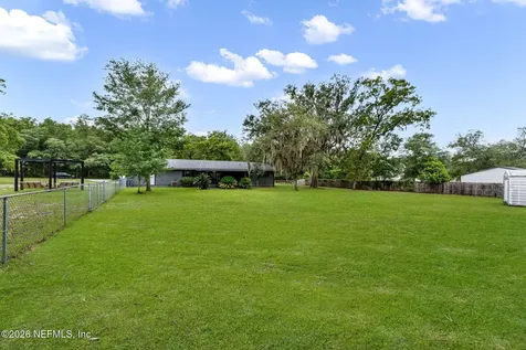 211 Dow Court Green Cove Springs FL 32043