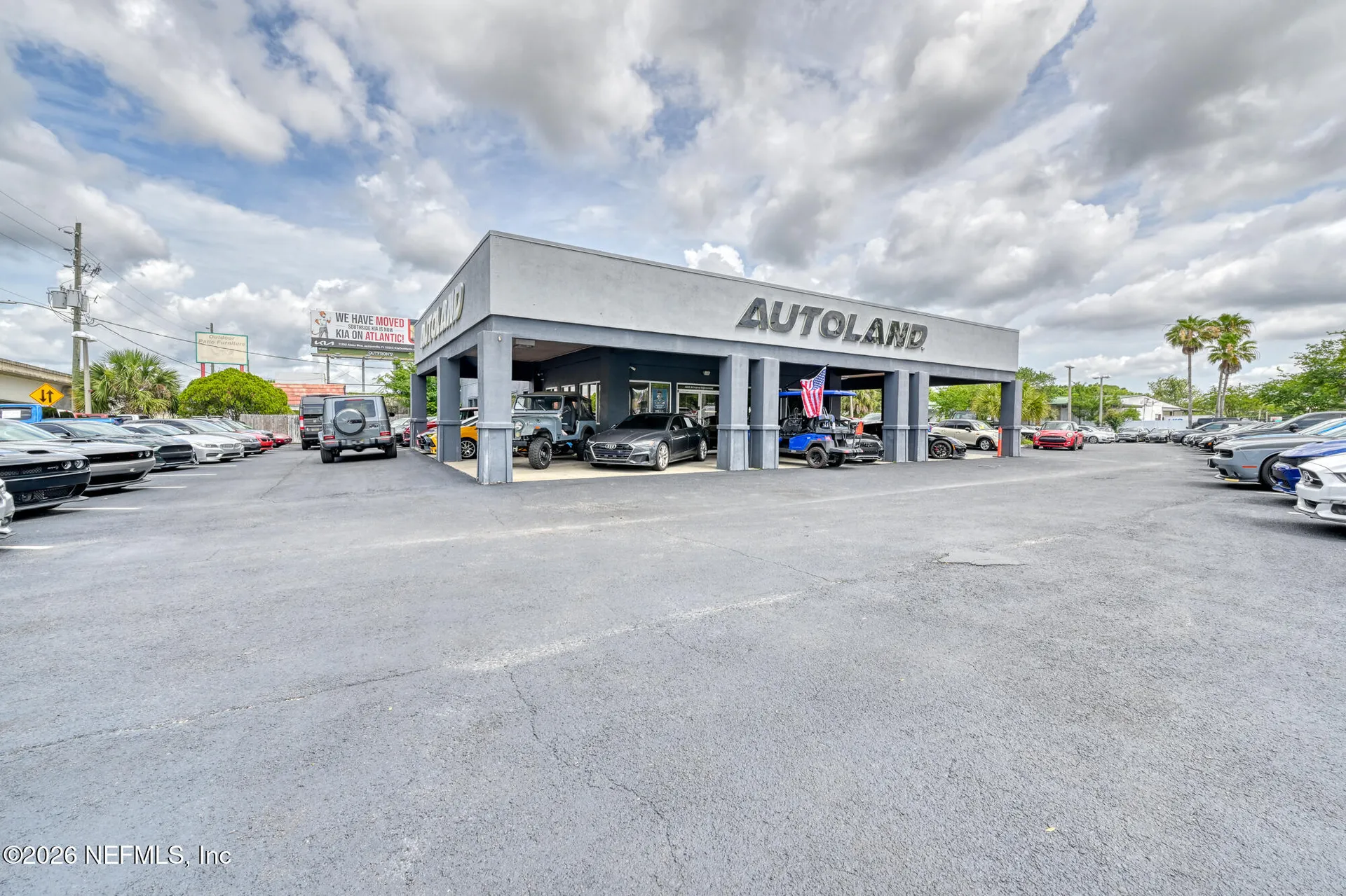 8849 Arlington Expressway Jacksonville FL 32211