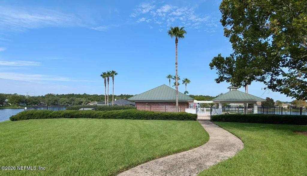 2413 Cedar Trace Drive W Jacksonville FL 32246