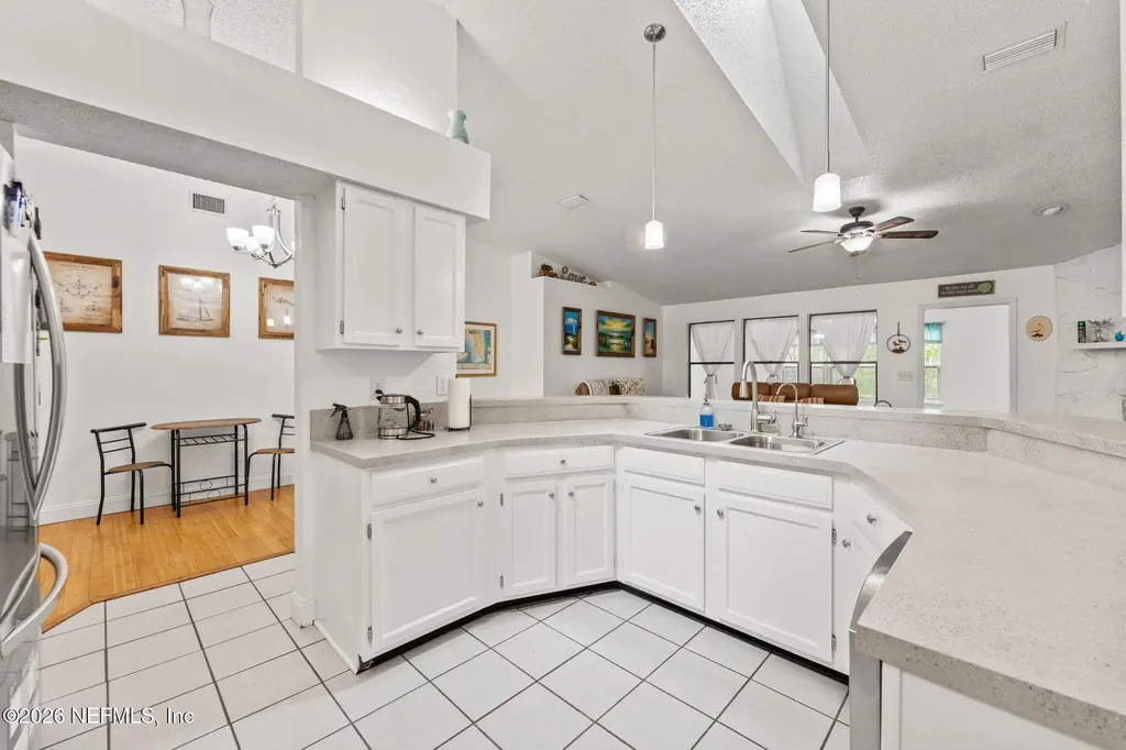 1712 Bristlecone Pine Place Jacksonville FL 32225