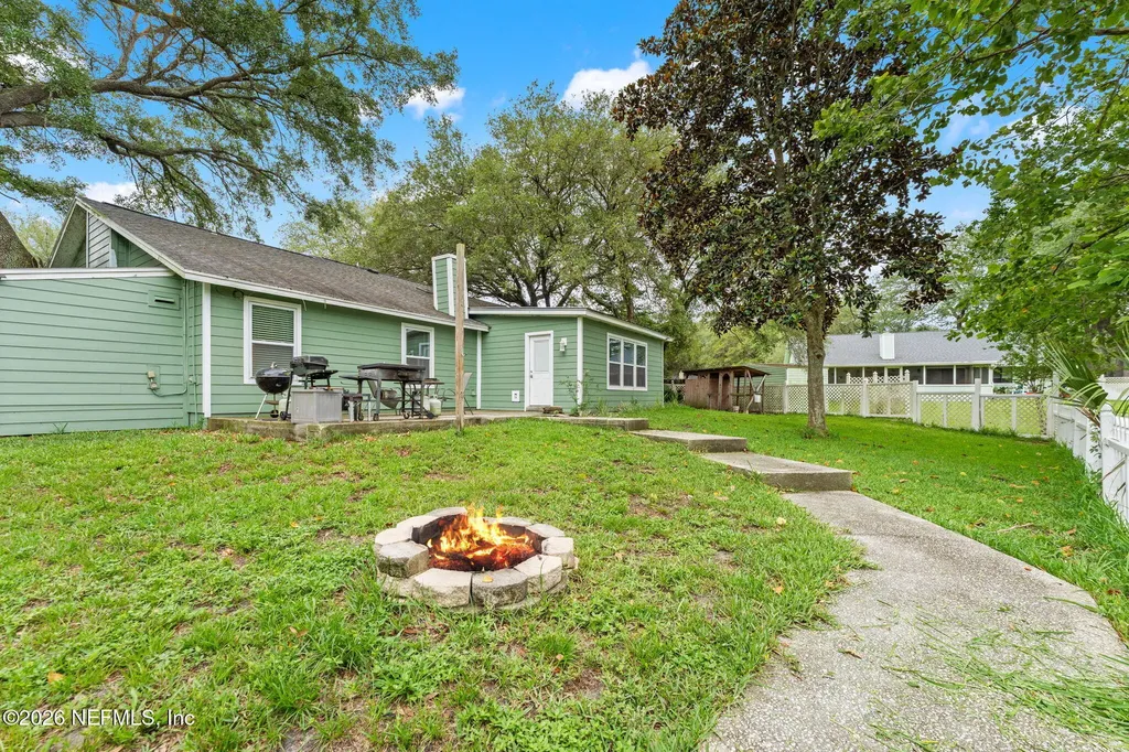 1712 Bristlecone Pine Place Jacksonville FL 32225