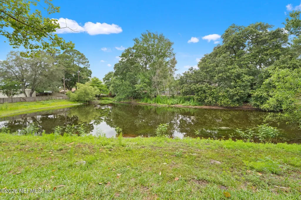 1712 Bristlecone Pine Place Jacksonville FL 32225