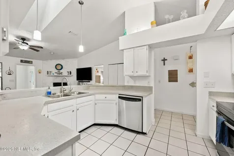 1712 Bristlecone Pine Place Jacksonville FL 32225