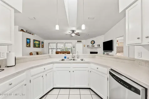 1712 Bristlecone Pine Place Jacksonville FL 32225