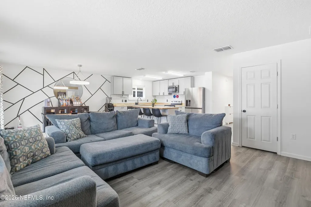 6405 Barrington Cove Lane Jacksonville FL 32218
