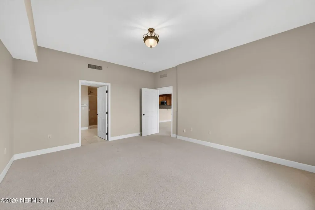 1478 Riverplace Boulevard Jacksonville FL 32207
