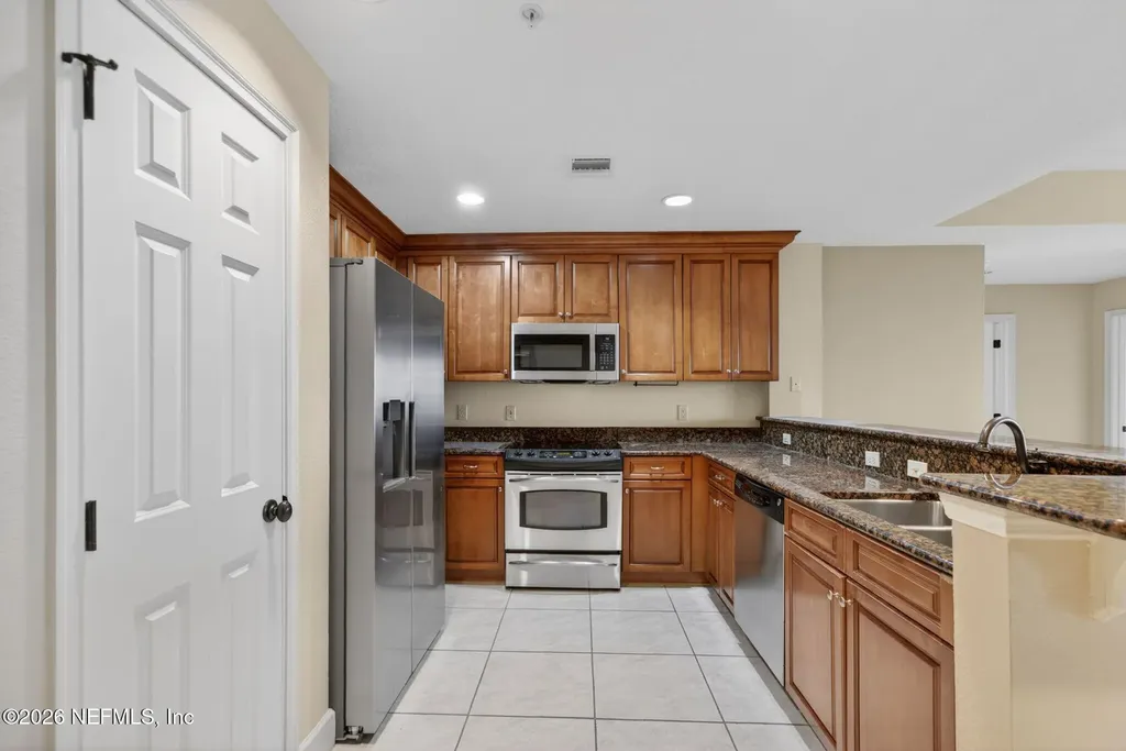 1478 Riverplace Boulevard Jacksonville FL 32207