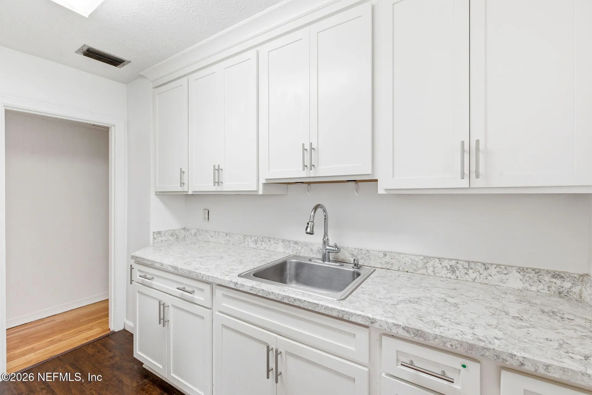 4737 Manchester Road Jacksonville FL 32210