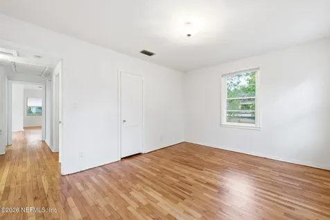4737 Manchester Road Jacksonville FL 32210