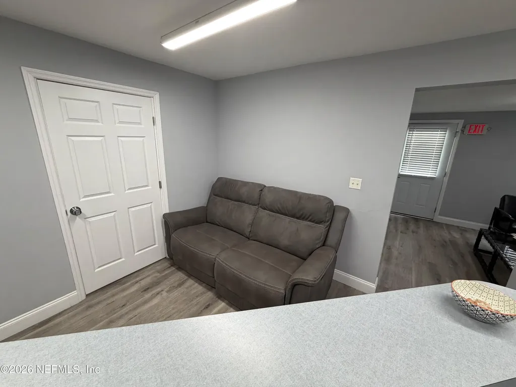 1646 Rogero Road Jacksonville FL 32211