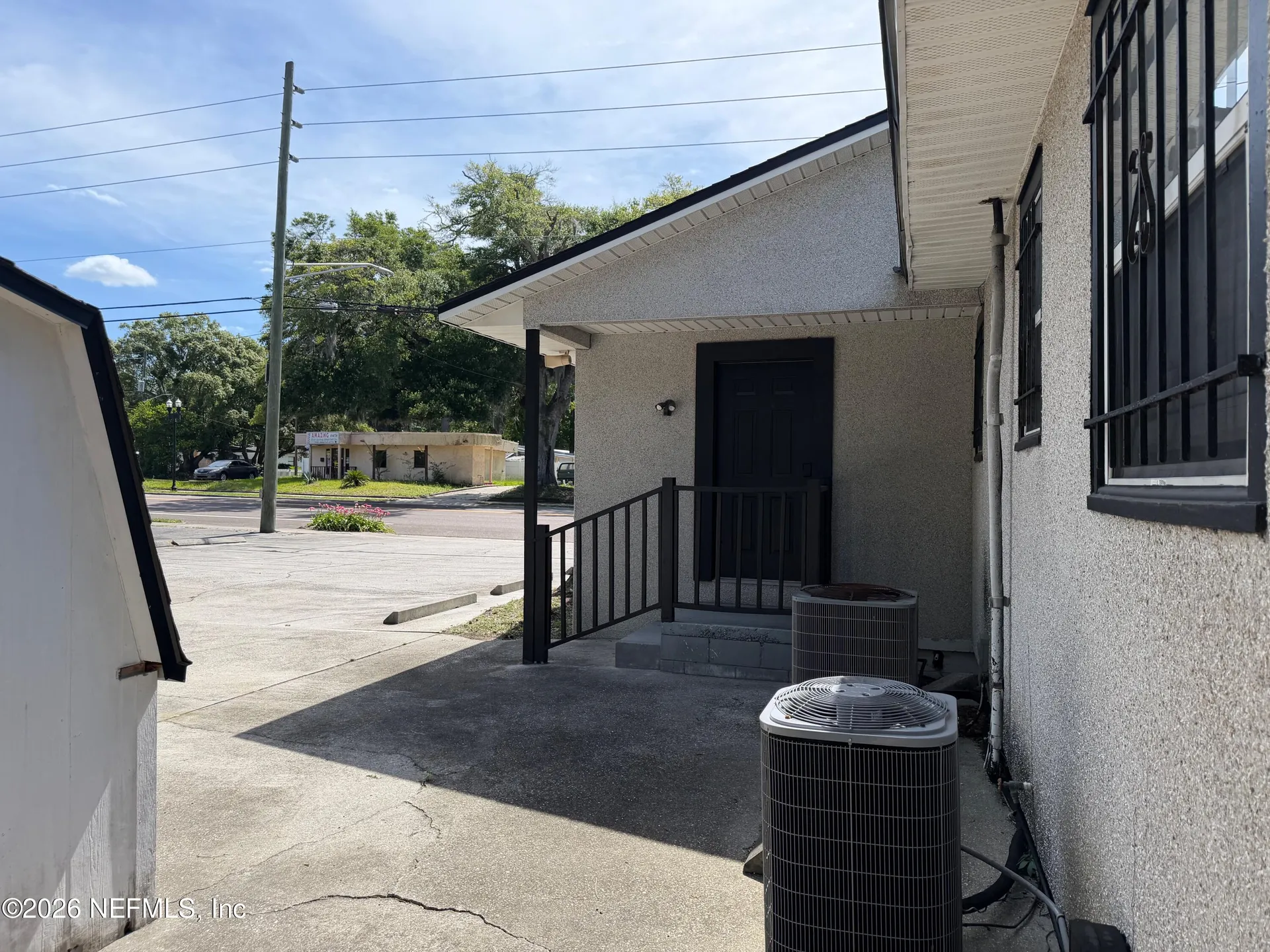 1646 Rogero Road Jacksonville FL 32211