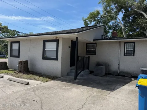 1646 Rogero Road Jacksonville FL 32211
